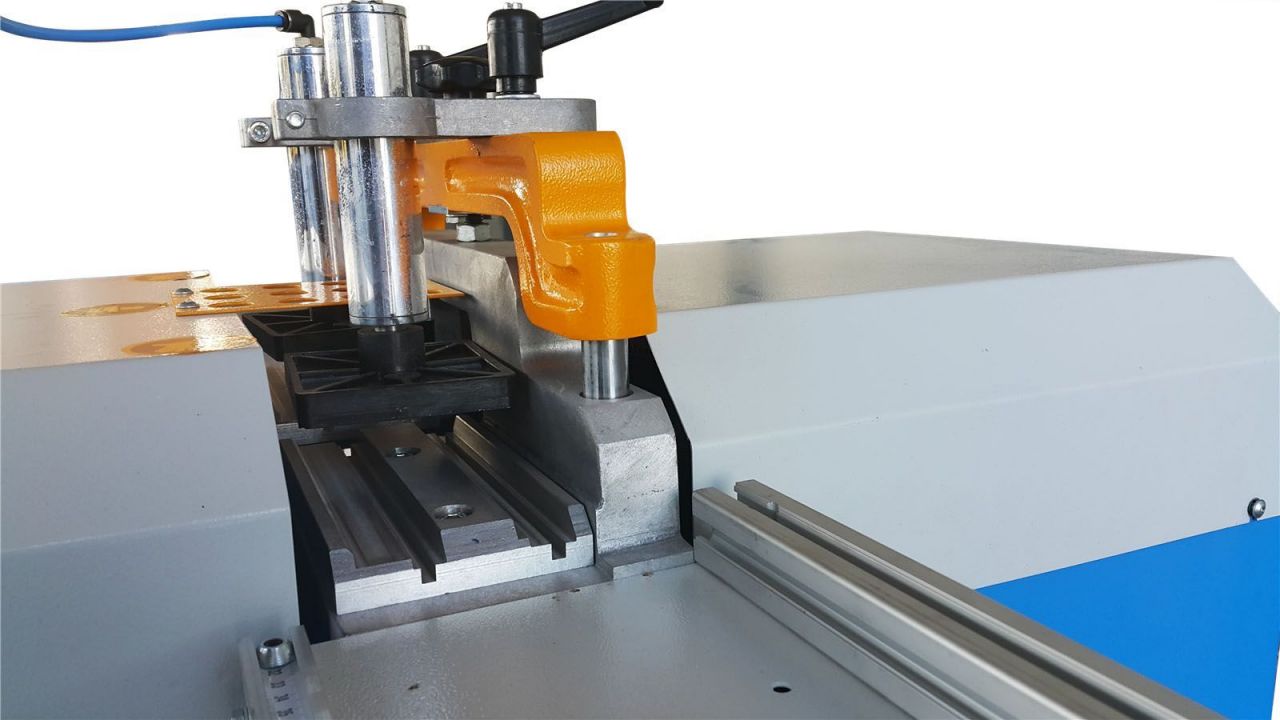 Otomatik ��ta Kesim Makinas� CKY501