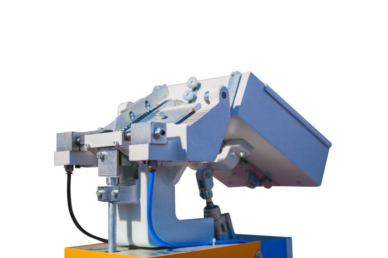 Otomatik Al�minyum Vidalama Makinesi SV 520