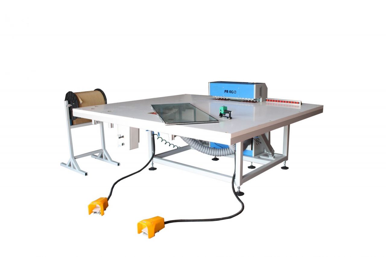 Ekonomik Seri Cam Presleme Makinesi PR-ECO